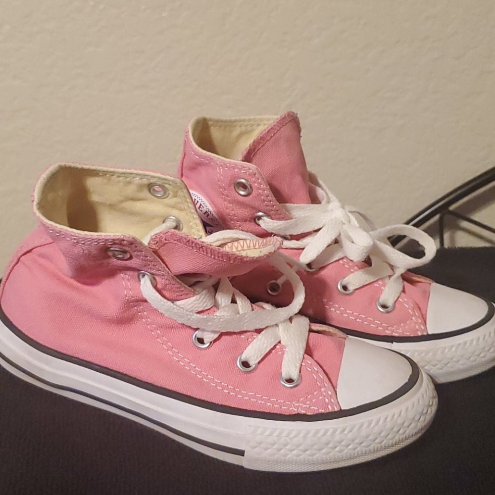 Converse Sneakers for little girls